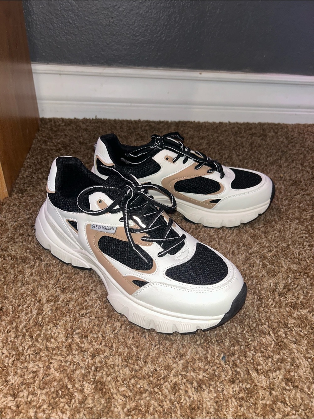 Steve Madden Chunky Athletic Sneakers in White, Black, and Beige - Picture 3 of 3